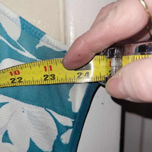 Torrid Green Floral One-Shoulder Ruffle Dress. Size 5X Boho Cottagecore Vacation - Picture 9 of 10